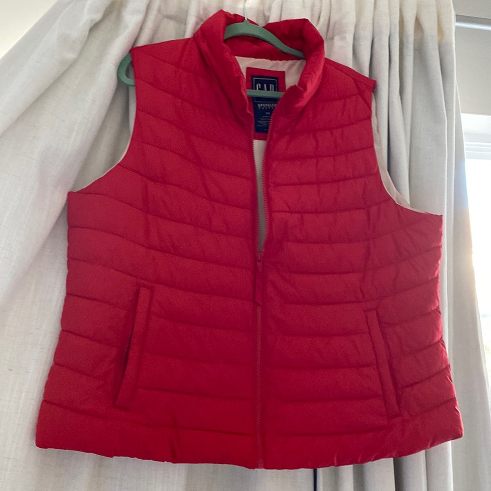 Gap upcycled size XXL red vest